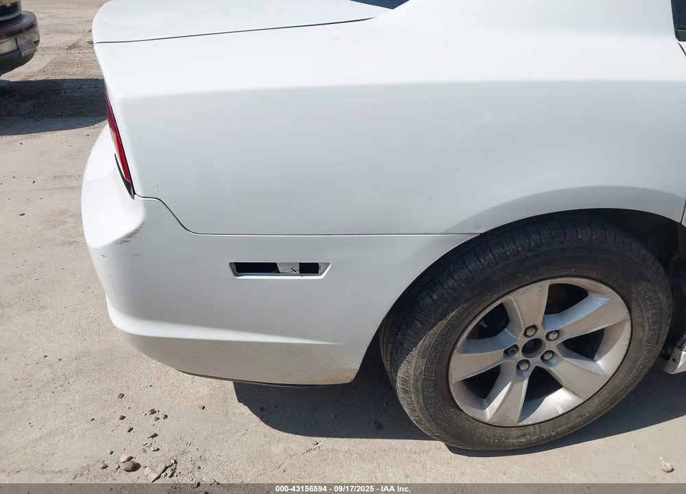 2013 DODGE CHARGER VIN: 2C3CDXBG8DH580074