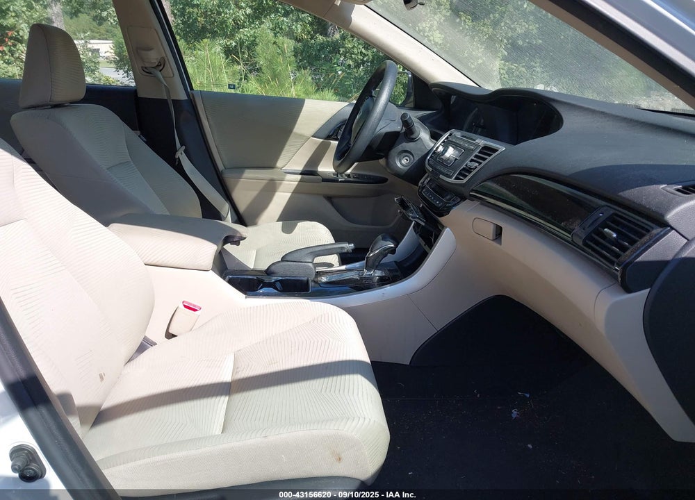 2017 HONDA ACCORD VIN: 1HGCR2F38HA125951