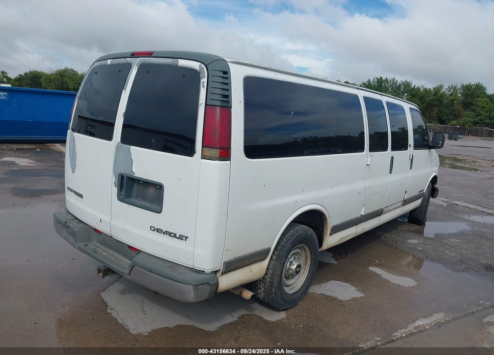 2002 CHEVROLET EXPRESS VIN: 1GAHG39R621115483