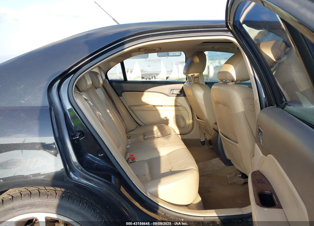 2010 FORD FUSION VIN: 3FAHP0JG5AR115713