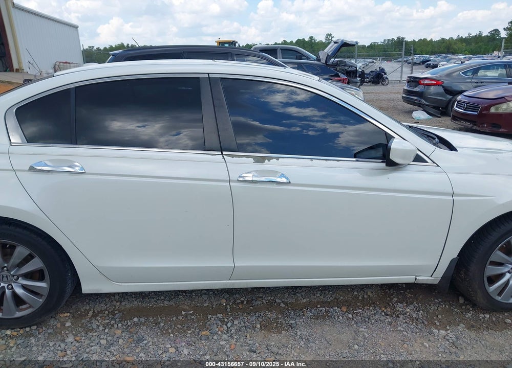 2011 HONDA ACCORD VIN: 5KBCP3F80BB004529
