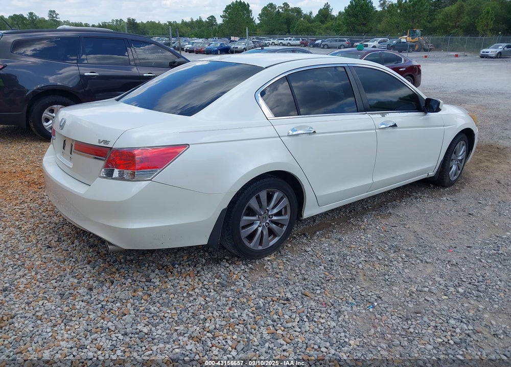 2011 HONDA ACCORD VIN: 5KBCP3F80BB004529