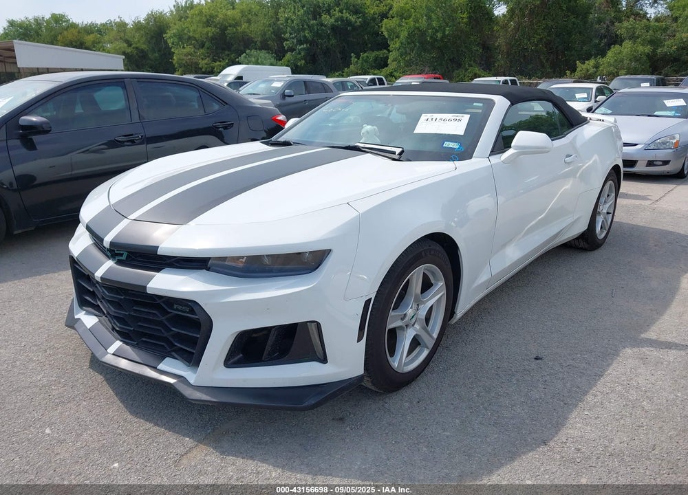 2018 CHEVROLET CAMARO 1LT VIN: 1G1FB3DX8J0132592