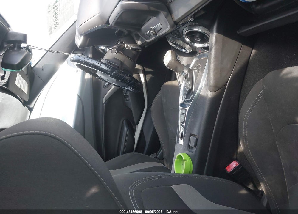 2018 CHEVROLET CAMARO 1LT VIN: 1G1FB3DX8J0132592