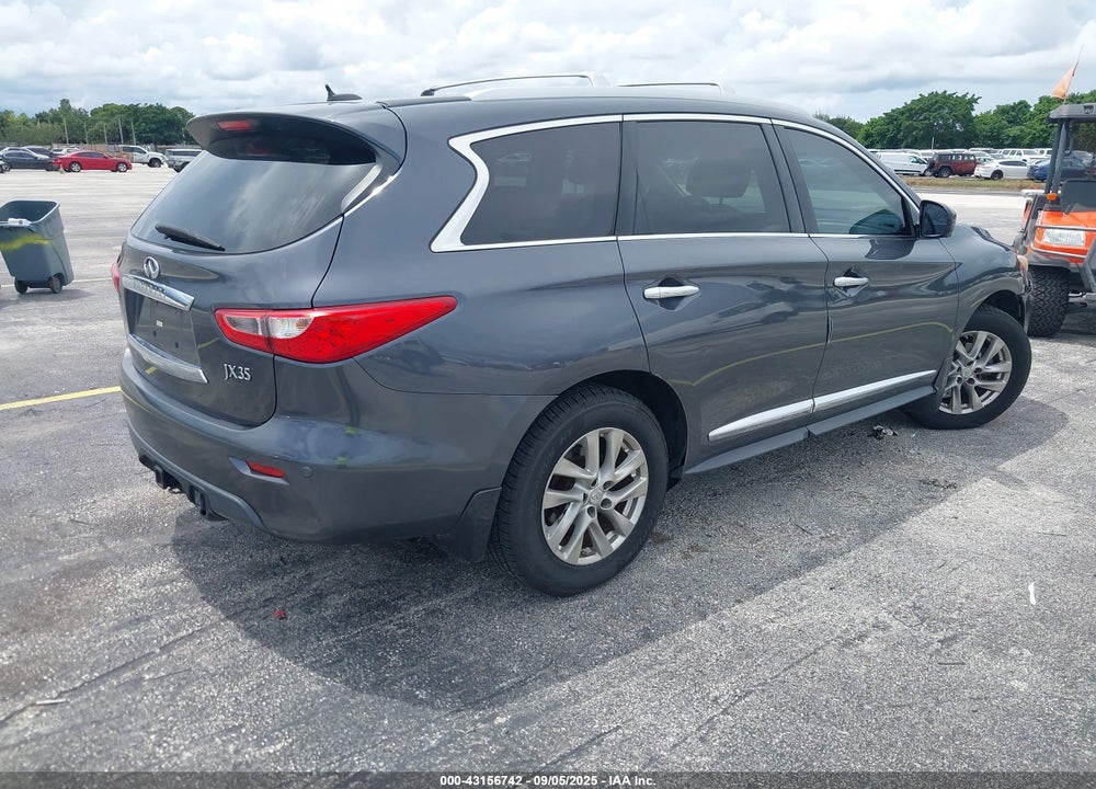 2013 INFINITI JX35 VIN: 5N1AL0MM7DC305004