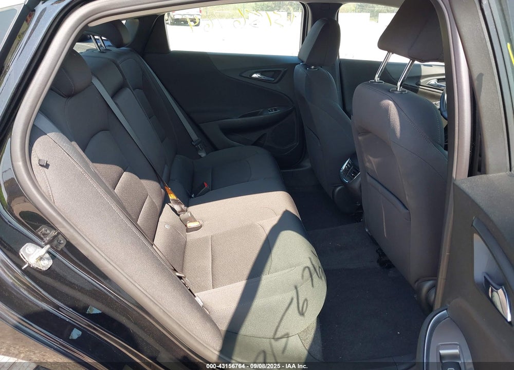 2022 CHEVROLET MALIBU VIN: 1G1ZD5ST1NF110133
