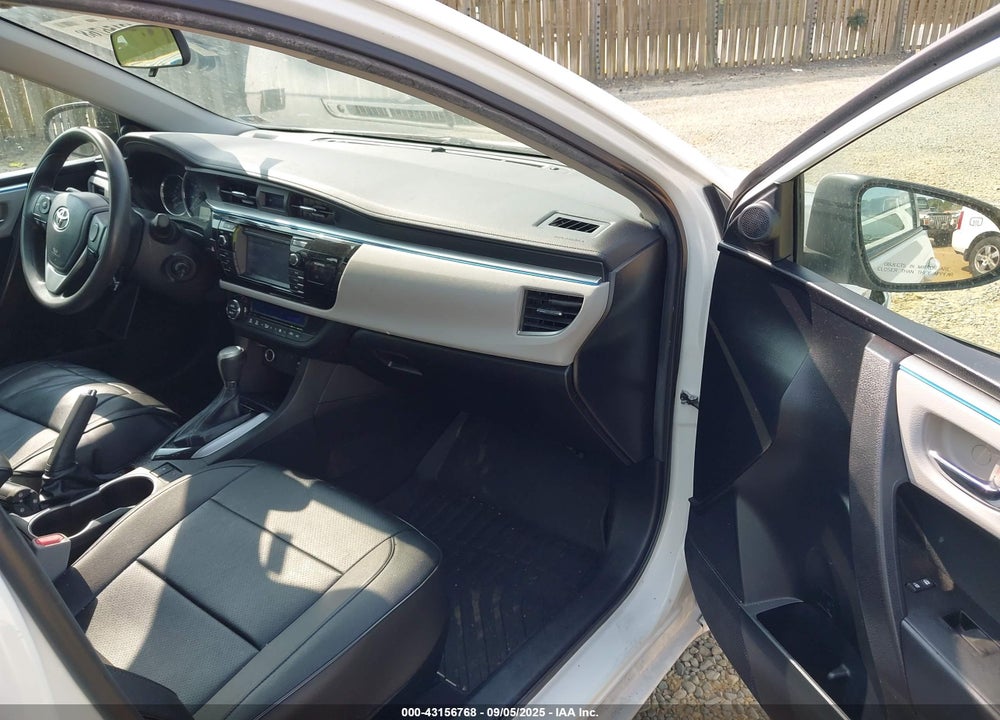 2015 TOYOTA COROLLA VIN: 5YFBURHE7FP238945