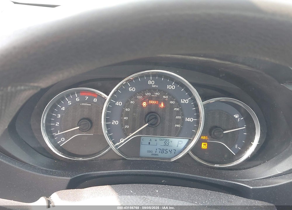 2015 TOYOTA COROLLA VIN: 5YFBURHE7FP238945