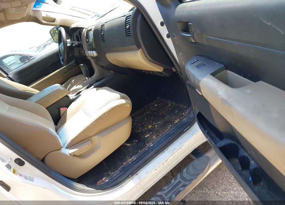 2012 TOYOTA TUNDRA VIN: 5TFEY5F10CX124616