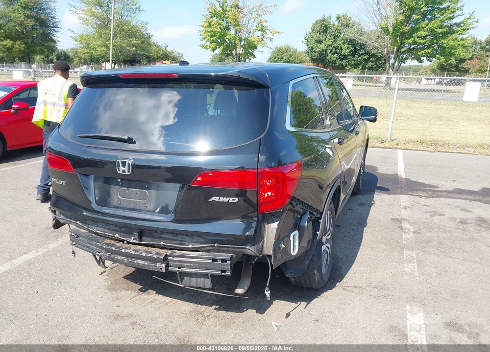 2017 HONDA PILOT EX-L VIN: 5FNYF6H51HB025300