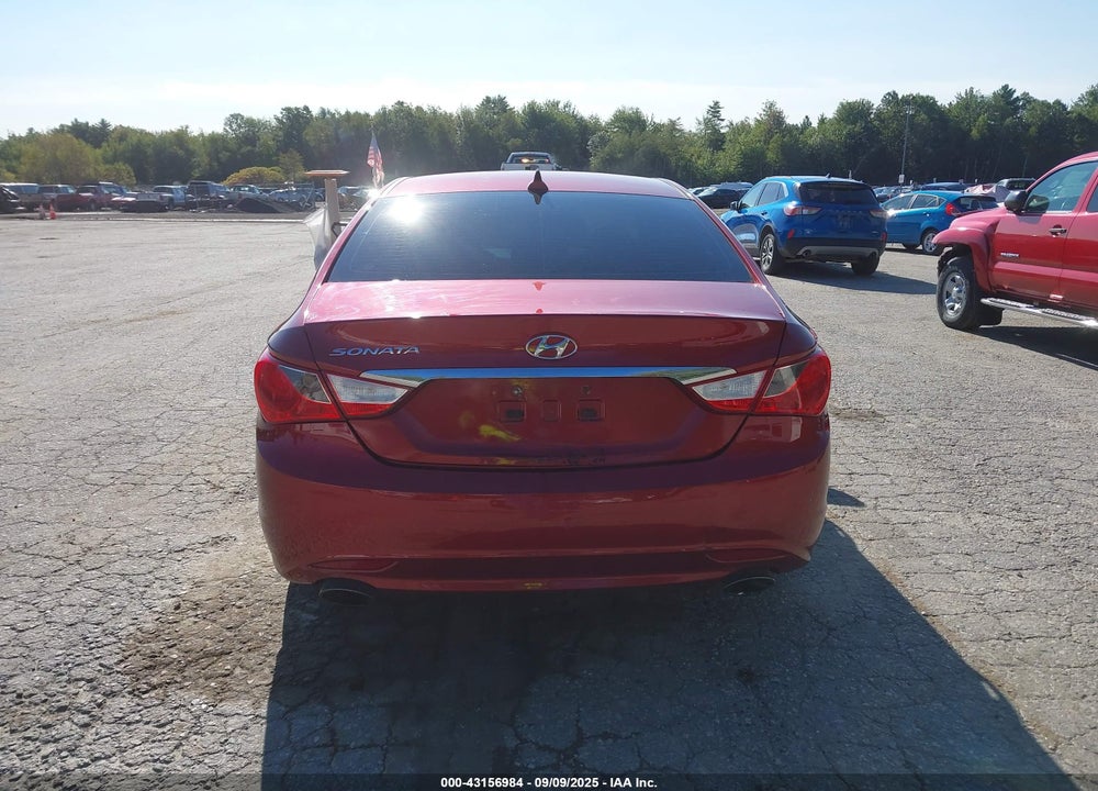 2011 HYUNDAI SONATA VIN: 5NPEC4AC4BH236234