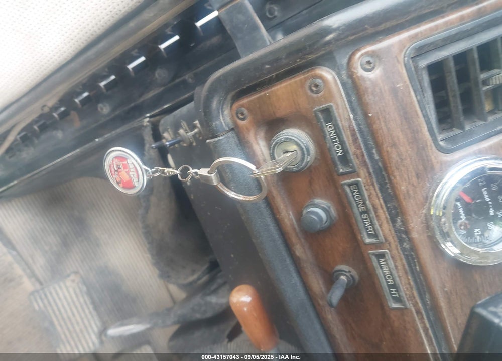 1996 FREIGHTLINER CONVENTIONAL FLD120 VIN: 1FUYDCYBXTH666053