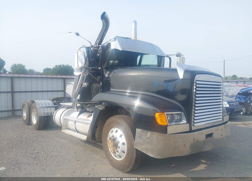 1996 FREIGHTLINER CONVENTIONAL FLD120 VIN: 1FUYDCYBXTH666053