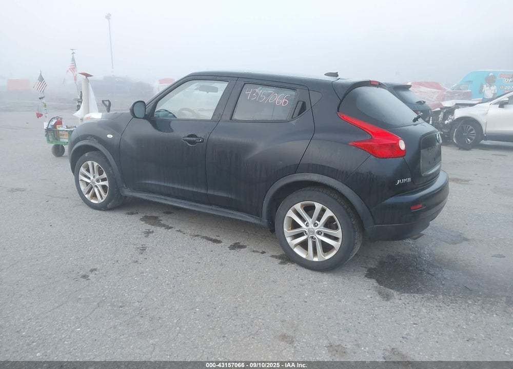 2011 NISSAN JUKE VIN: JN8AF5MV3BT027821