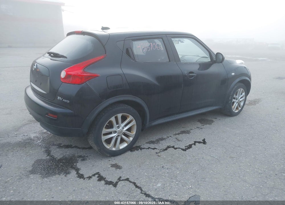 2011 NISSAN JUKE VIN: JN8AF5MV3BT027821