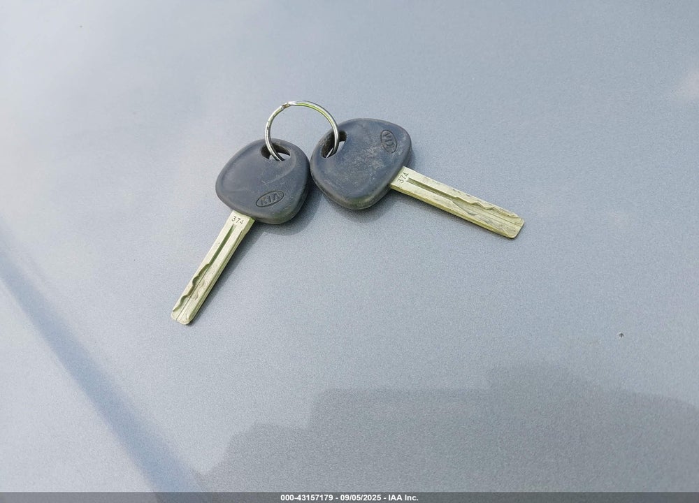 2011 KIA RIO LX VIN: KNADH4A39B6955063