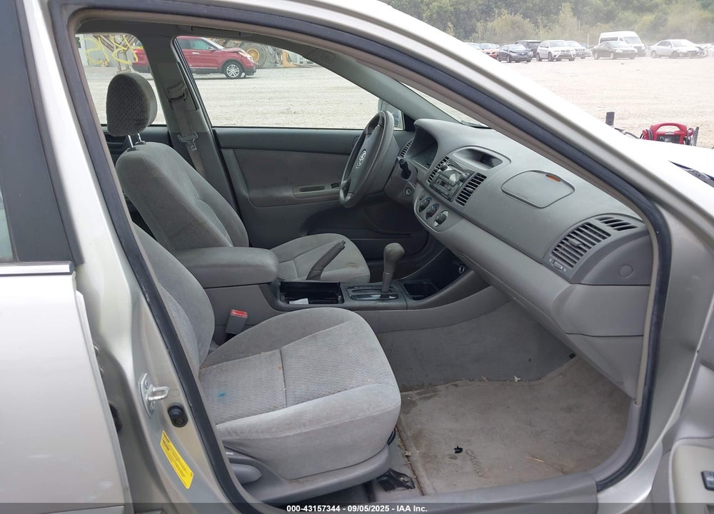 2003 TOYOTA CAMRY LE VIN: 4T1BE30K83U251094