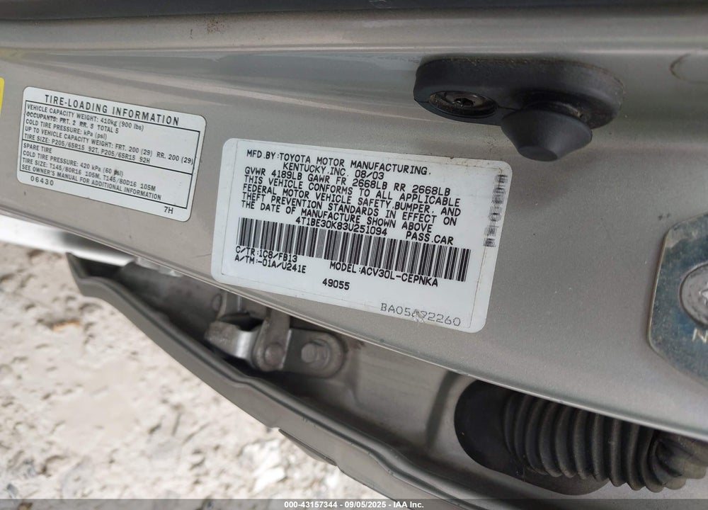 2003 TOYOTA CAMRY LE VIN: 4T1BE30K83U251094
