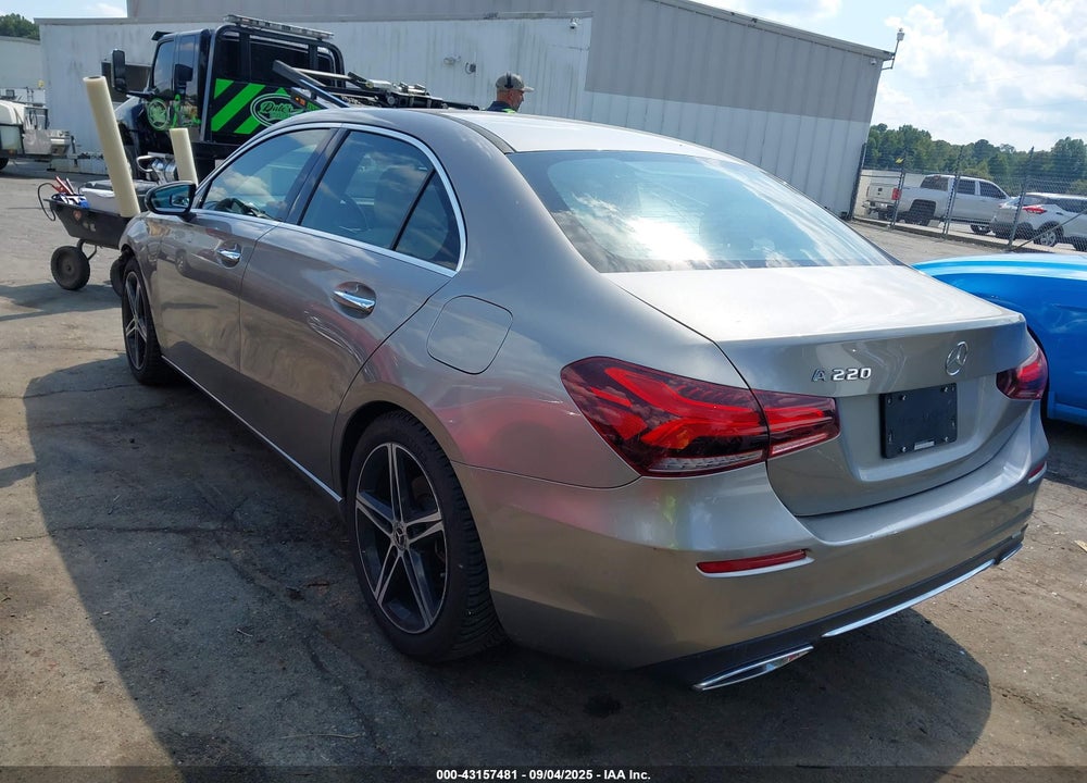 2019 MERCEDES-BENZ A-CLASS VIN: WDD3G4EB0KW002637