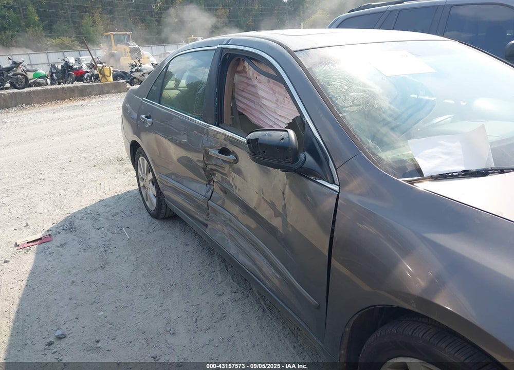 2006 HONDA ACCORD SDN EX-L V6 VIN: 1HGCM665X6A075882