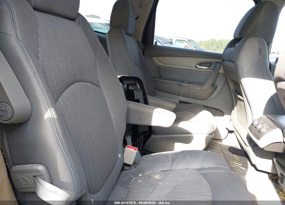 2015 CHEVROLET TRAVERSE VIN: 1GNKRGKDXFJ307192