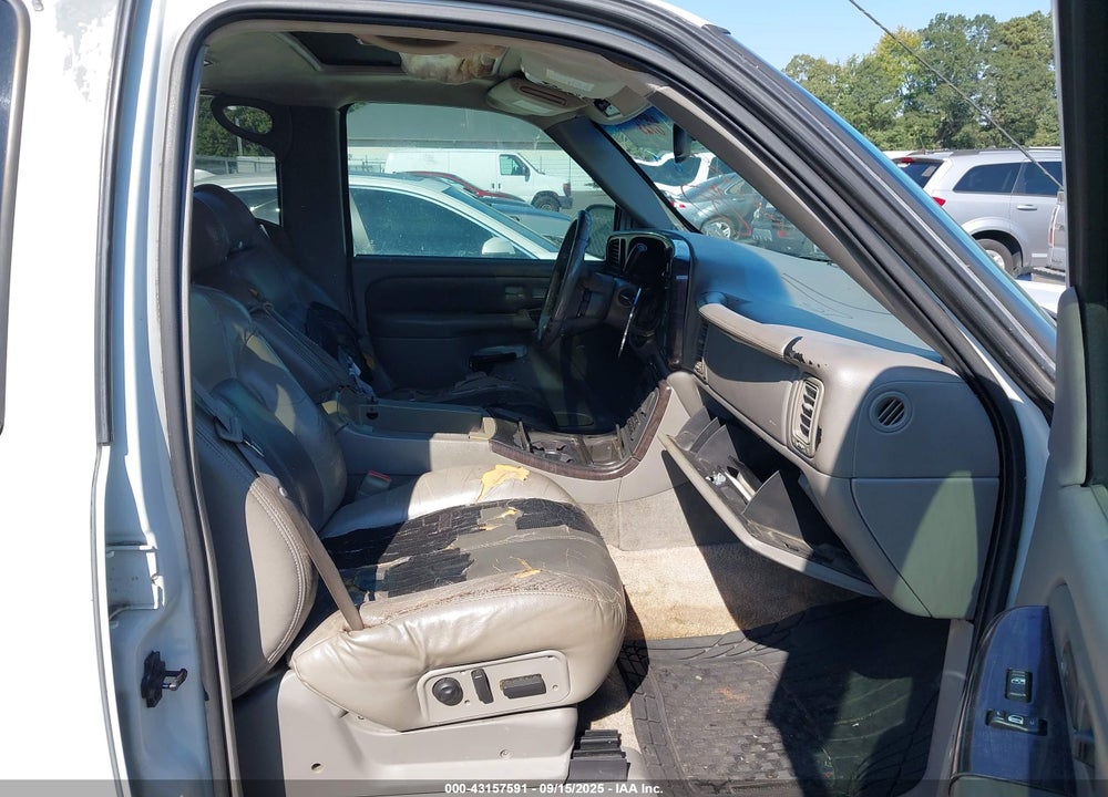 2001 GMC YUKON XL 1500 DENALI VIN: 1GKFK66U11J246752