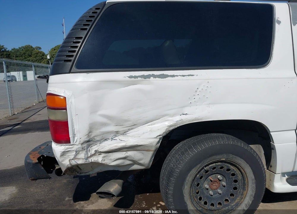 2001 GMC YUKON XL 1500 DENALI VIN: 1GKFK66U11J246752