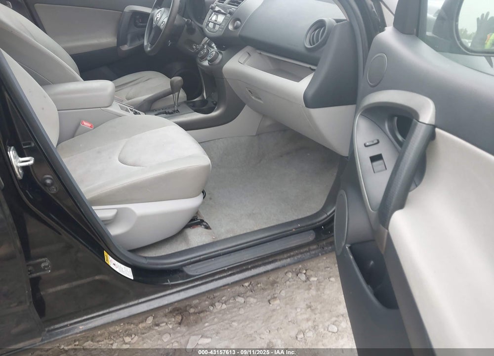 2011 TOYOTA RAV4 VIN: 2T3BF4DV3BW131362