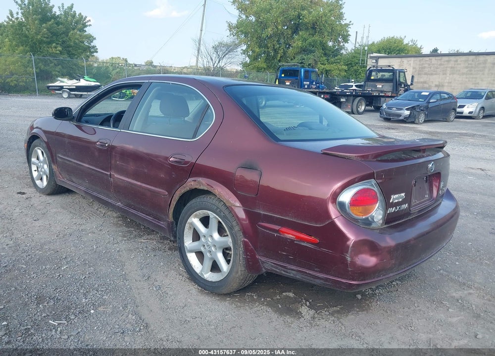2002 NISSAN MAXIMA SE VIN: JN1DA31A72T301618