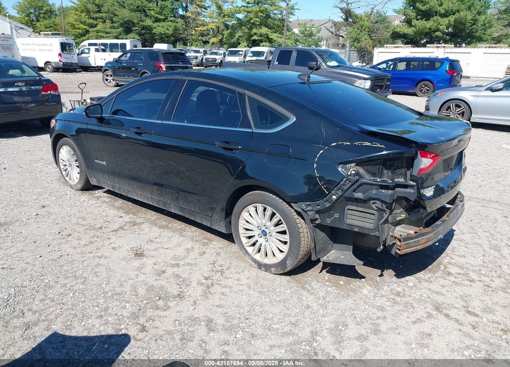 2016 FORD FUSION VIN: 3FA6P0LU8GR154492