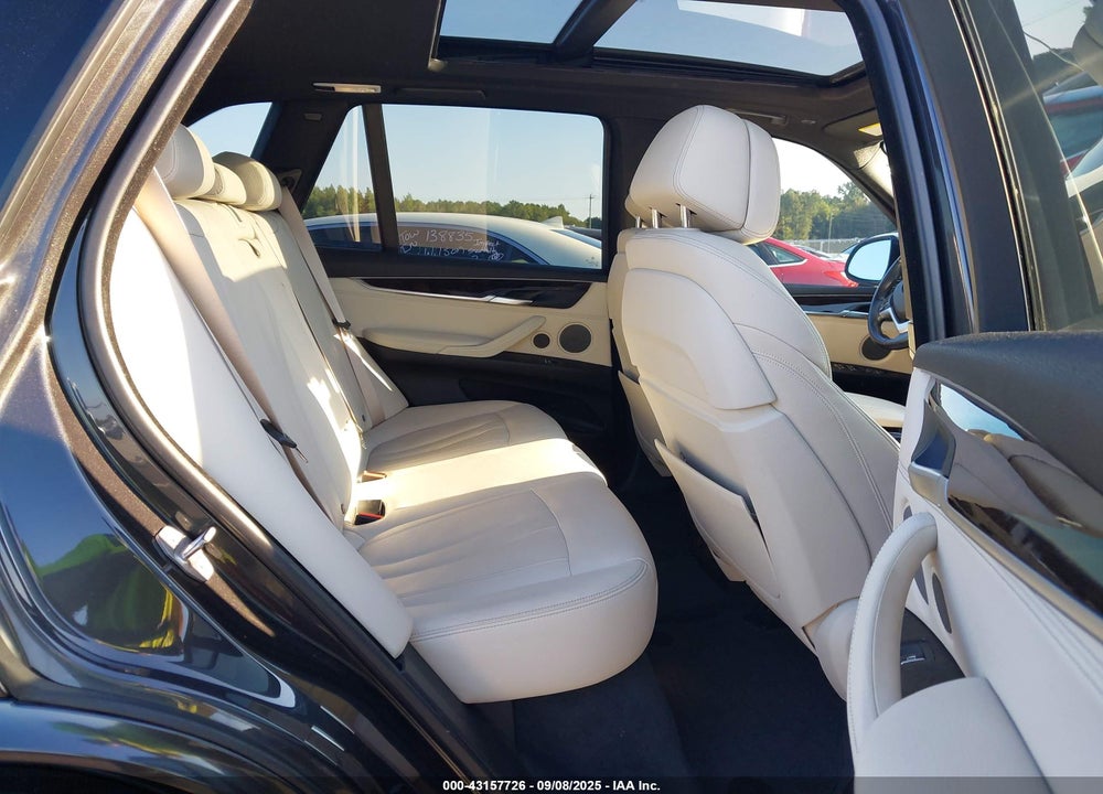 2018 BMW X5 VIN: 5UXKR0C51JL073530