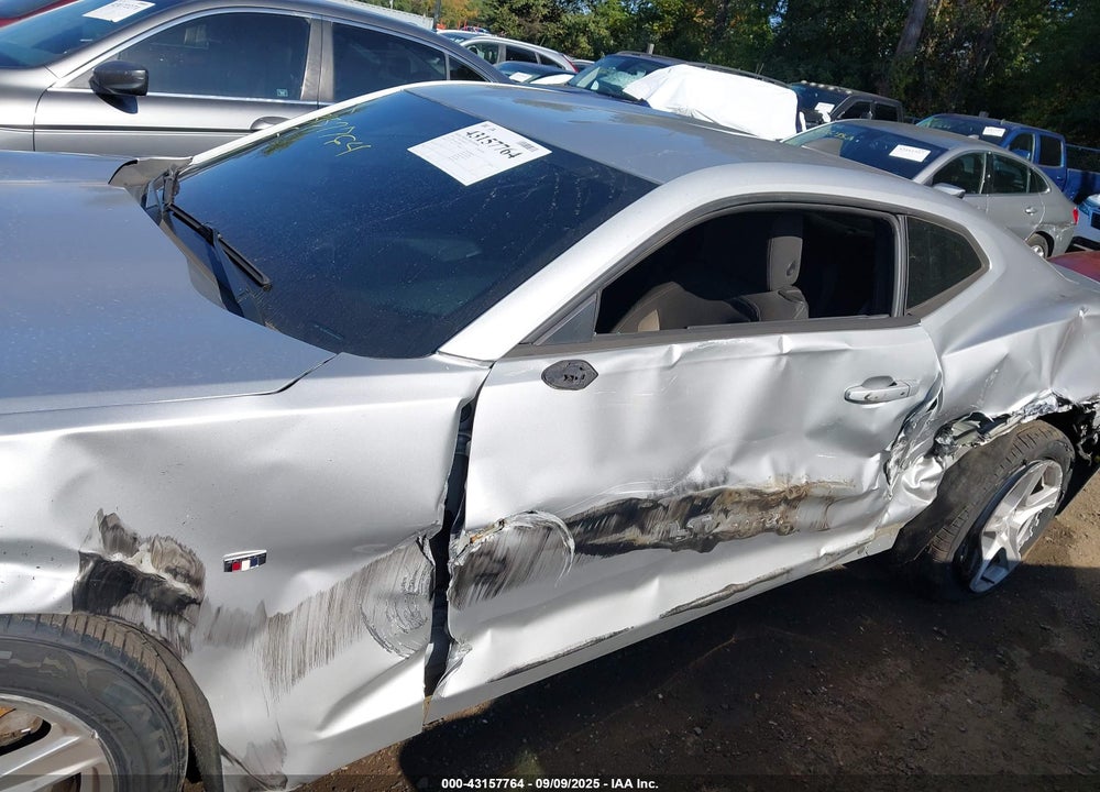 2016 CHEVROLET CAMARO VIN: 1G1FB1RS0G0189069