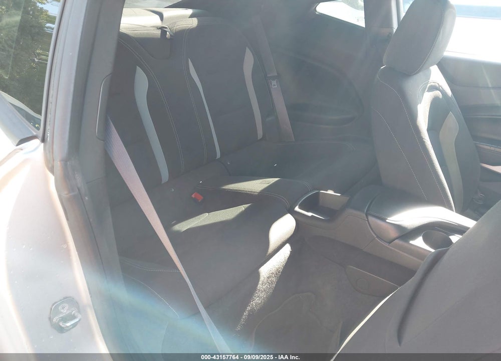 2016 CHEVROLET CAMARO VIN: 1G1FB1RS0G0189069