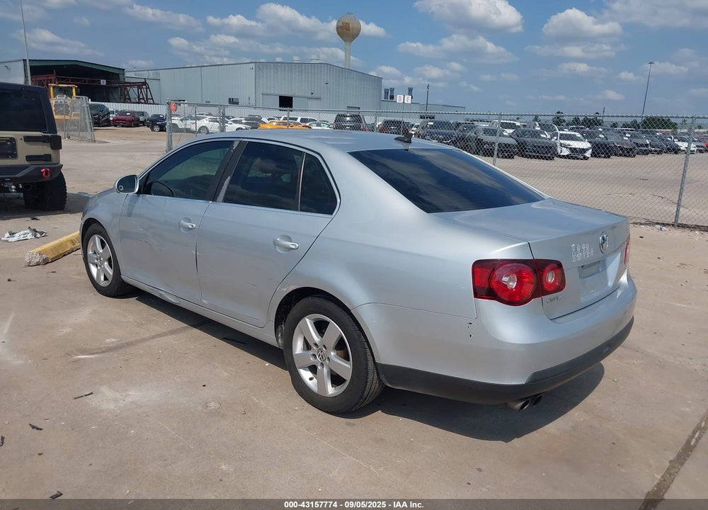 2008 VOLKSWAGEN JETTA SE/SEL VIN: 3VWRZ71K58M198165
