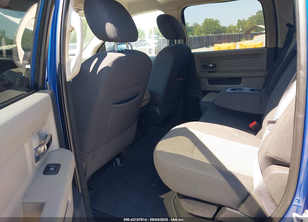 2011 RAM 1500 SLT VIN: 1D7RB1CT1BS612301