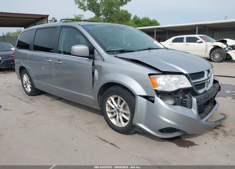 2018 DODGE GRAND CARAVAN VIN: 2C4RDGCG2JR300143