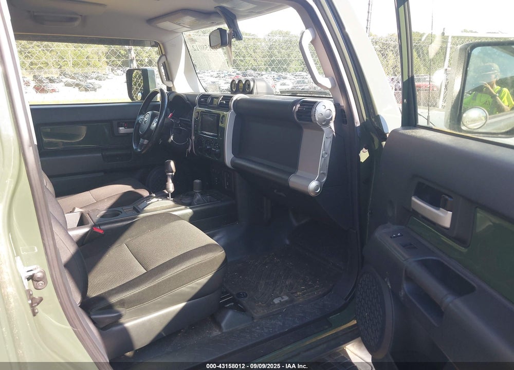 2014 TOYOTA FJ CRUISER VIN: JTEBU4BF0EK189553