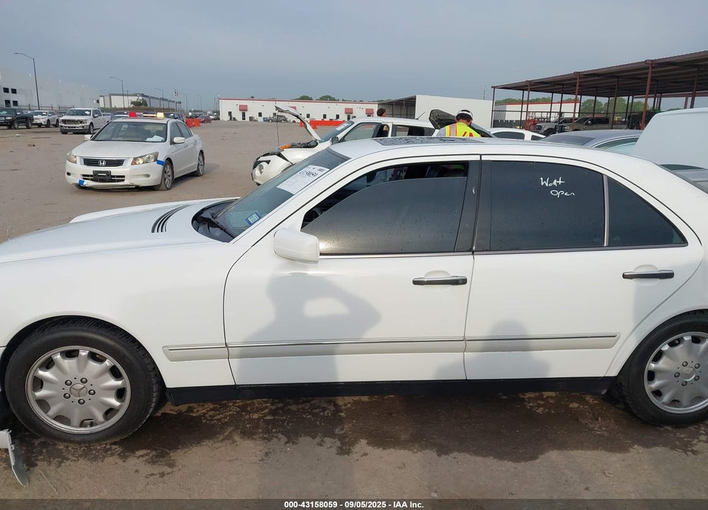 1997 MERCEDES-BENZ E 320 VIN: WDBJF55F6VJ030116