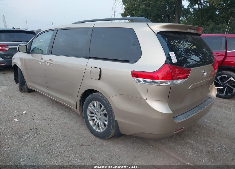 2011 TOYOTA SIENNA VIN: 5TDYK3DC2BS045525