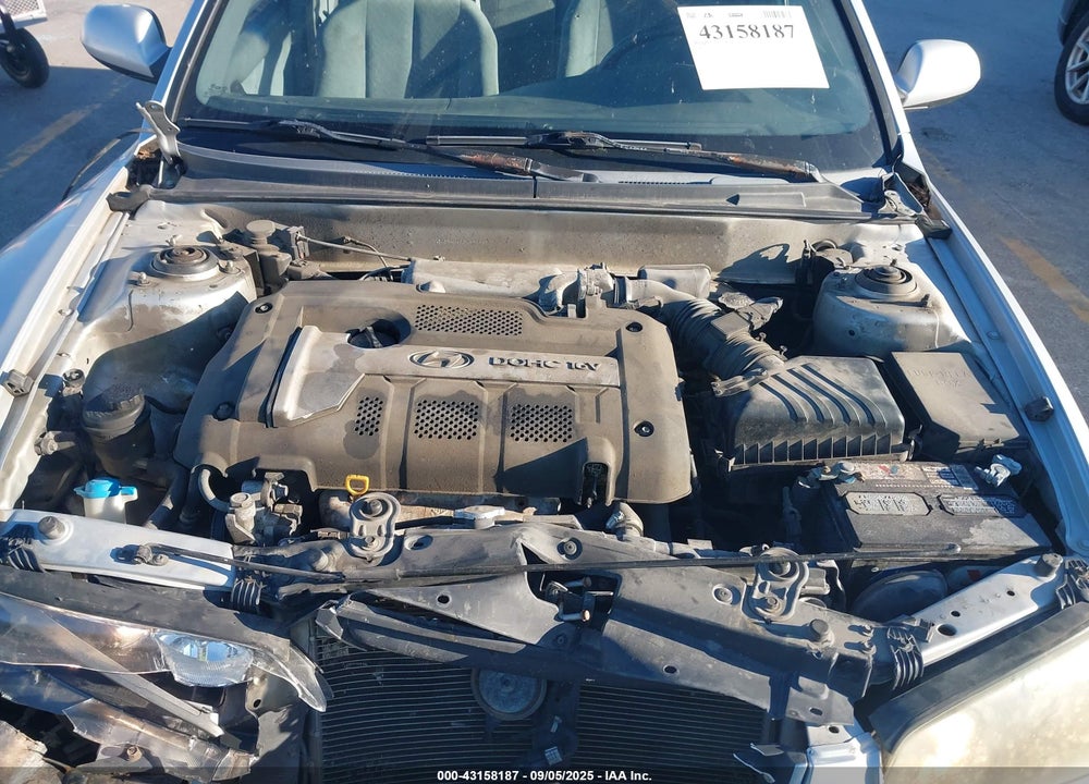 2005 HYUNDAI ELANTRA GLS/GT VIN: KMHDN46D75U952932