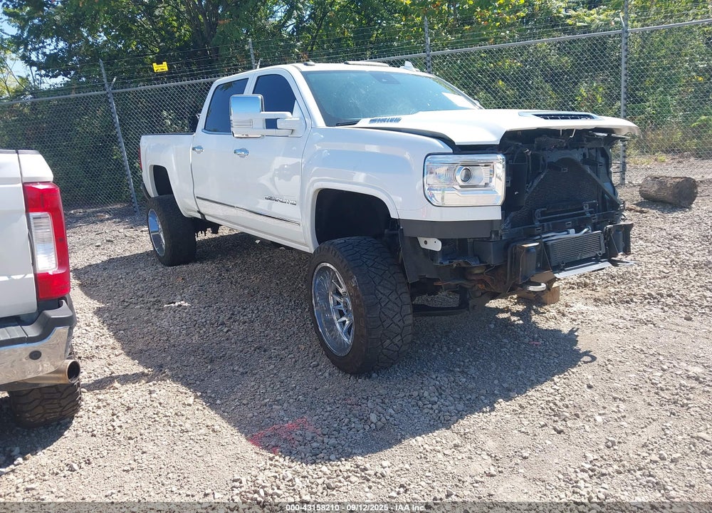 2017 GMC SIERRA 3500HD DENALI VIN: 1GT42YEY8HF177140
