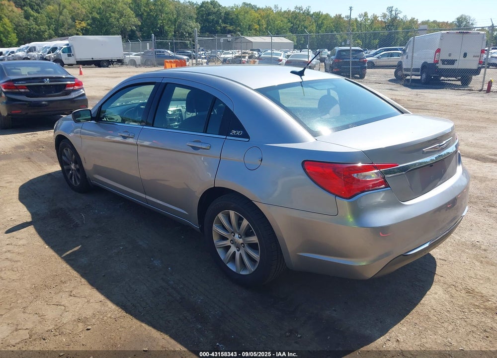 2013 CHRYSLER 200 VIN: 1C3CCBBB6DN695208