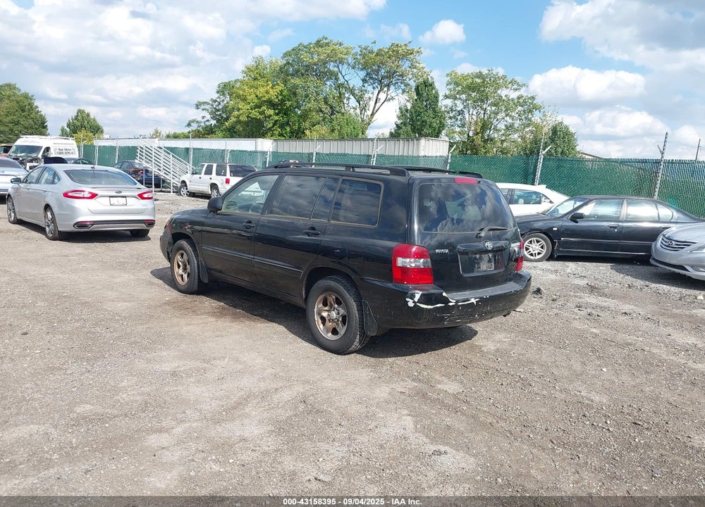 2005 TOYOTA HIGHLANDER VIN: JTEGD21A150106448