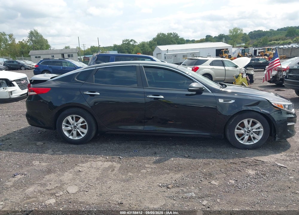 2017 KIA OPTIMA LX VIN: KNAGT4L31H5148172
