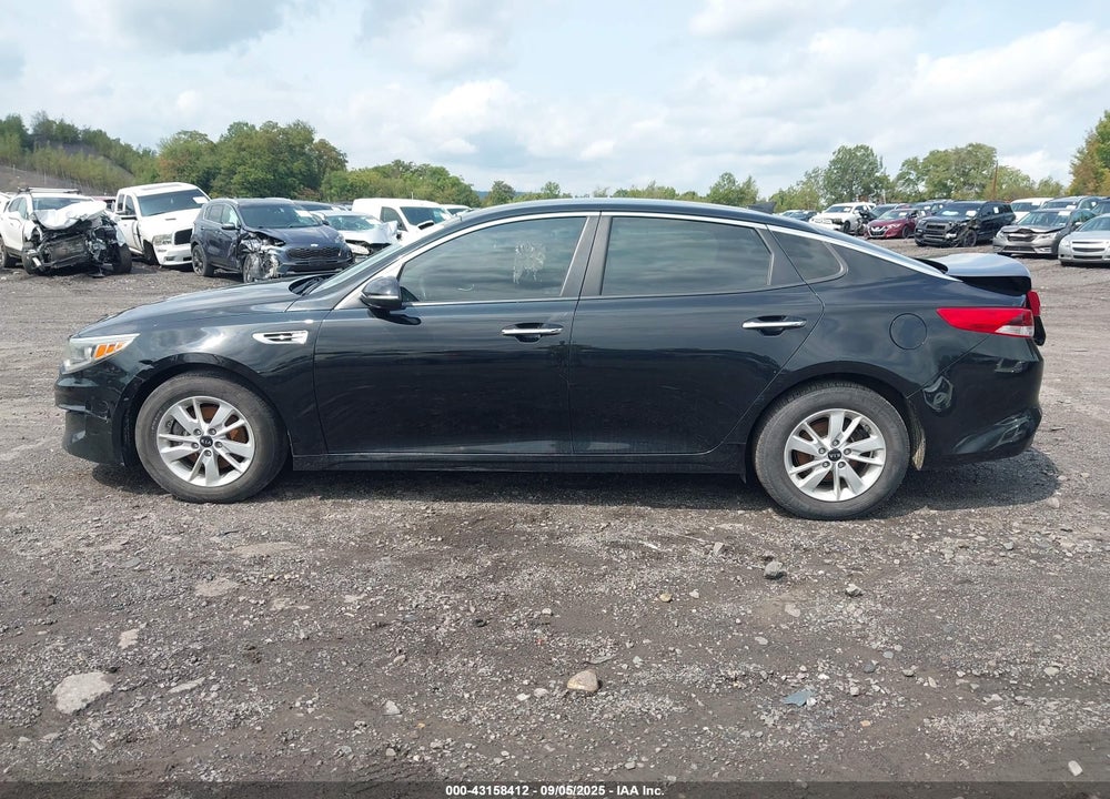 2017 KIA OPTIMA LX VIN: KNAGT4L31H5148172