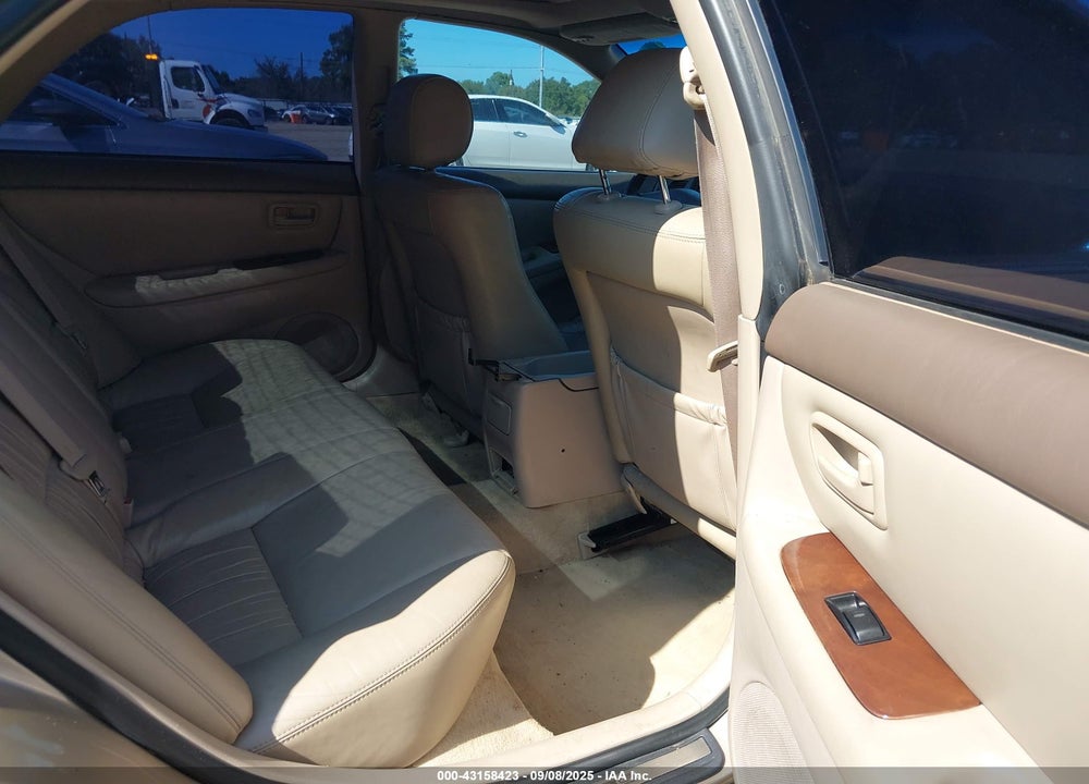 2001 LEXUS ES 300 BASE (A4) VIN: JT8BF28G615108274