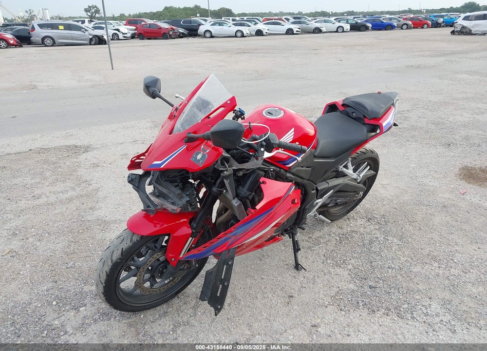 2025 HONDA CBR500 RA VIN: MLHPC7051S5100556