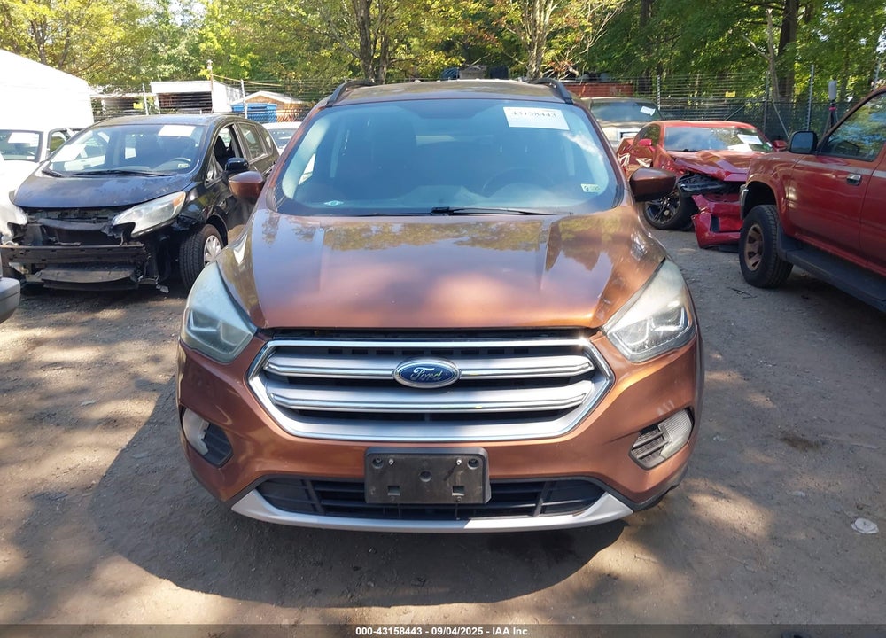2017 FORD ESCAPE SE VIN: 1FMCU9GD8HUC60760