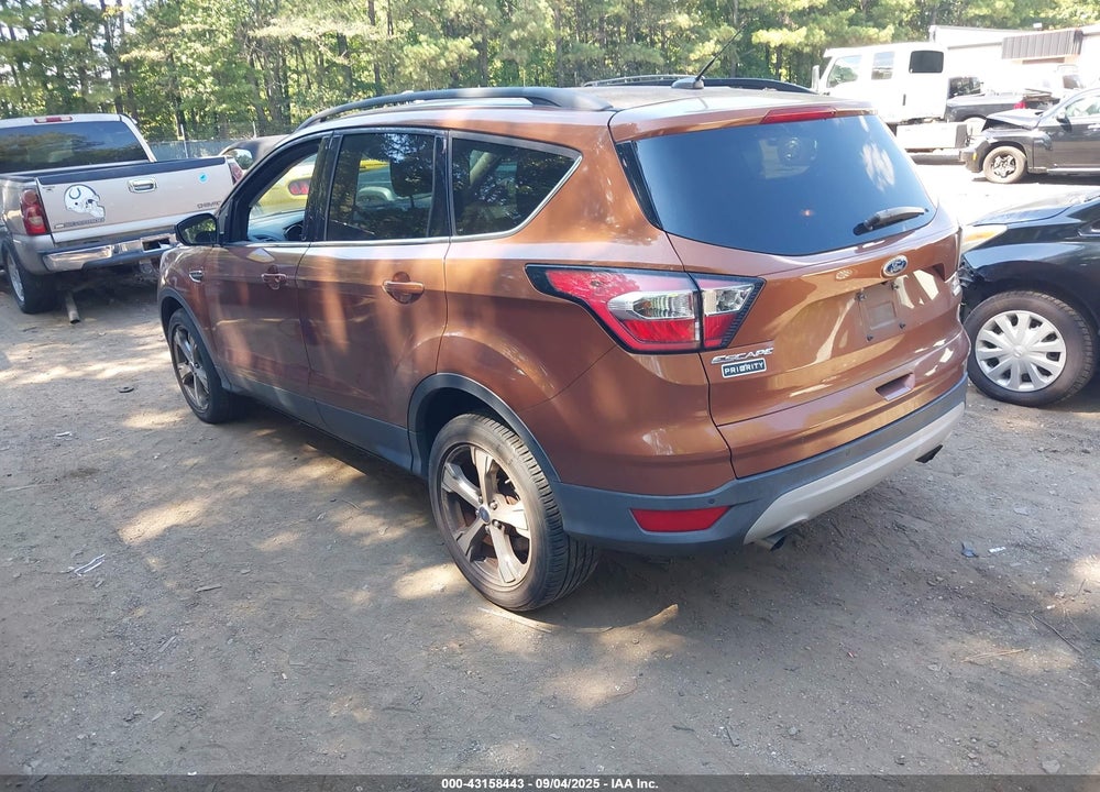 2017 FORD ESCAPE SE VIN: 1FMCU9GD8HUC60760