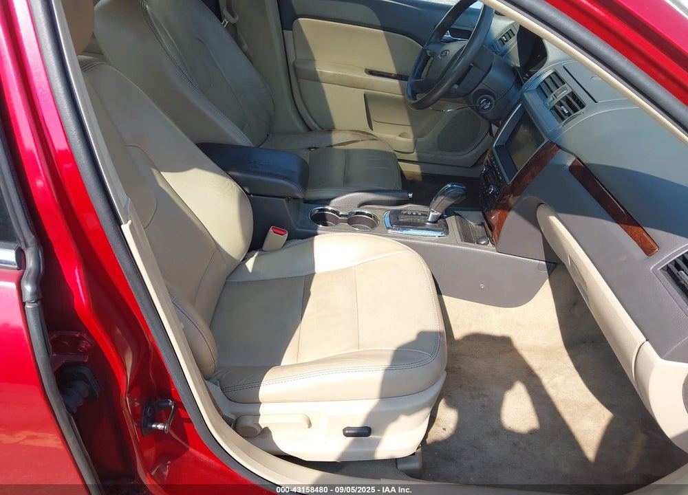 2010 FORD FUSION VIN: 3FAHP0JA0AR431869